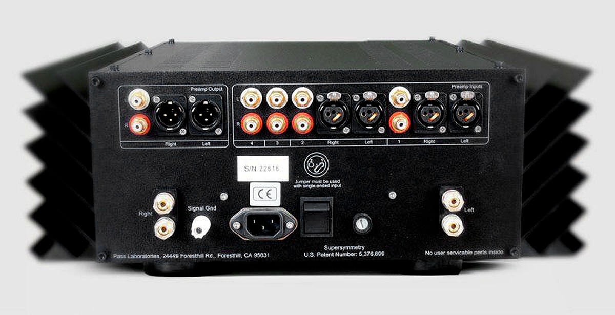 Стереоусилитель musica int-30. Усилитель pass labs int-30. Pass labs int-25. Интегральный усилитель pass int-30a. 30 int.